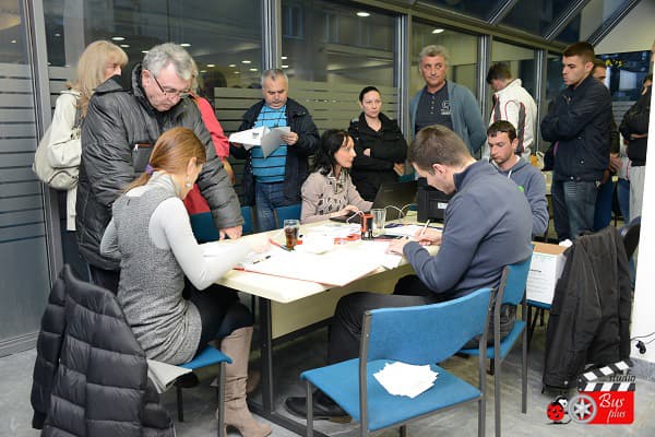 Potpisi za kandidaturu Vuka Jeremića (FOTO)