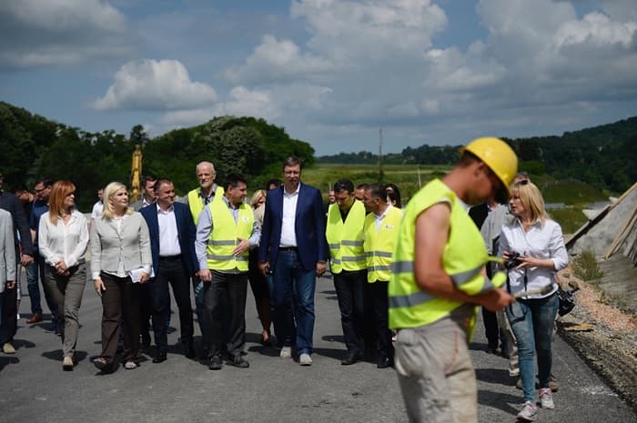 Vučić sutra u Gornjem Milanovcu i Lučanima