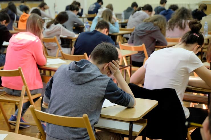 UPIS SREDNJOŠKOLACA: Konačna lista 28. juna, lista želja dan posle