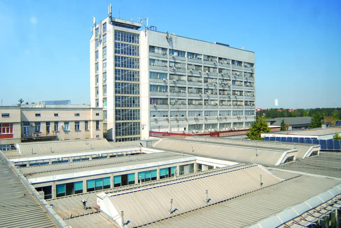 Životno ugrožen motociklista prebačen u Kragujevac