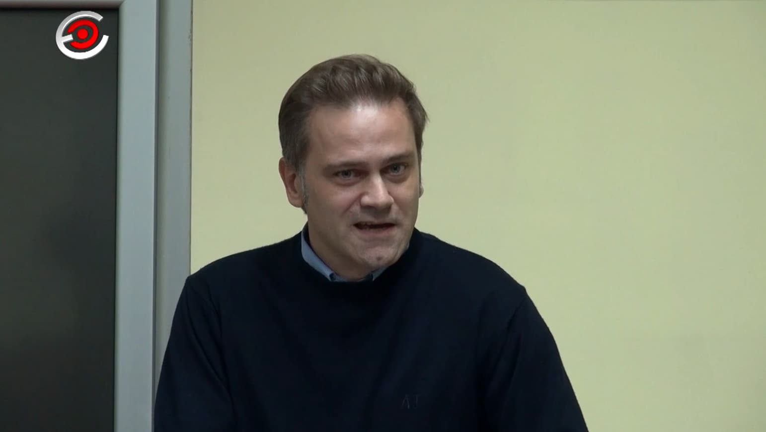Stefanović: Telekom planira da otpusti 1.800 radnika