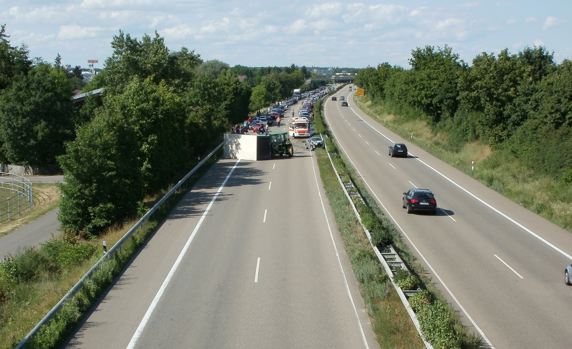 Tragedije na srpskim putevima obeležile leto, za mesec dana stravičan broj mrtvih
