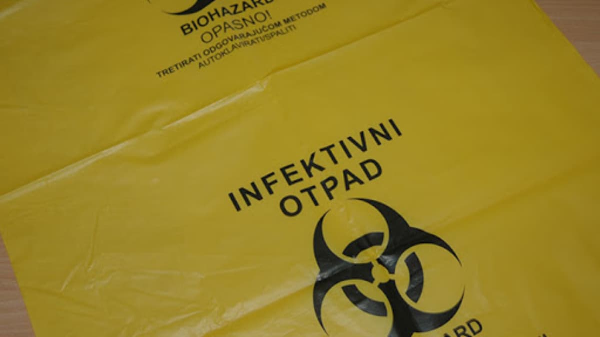 Kese žute boje za odlaganje otpada licima u kućnoj izolaciji