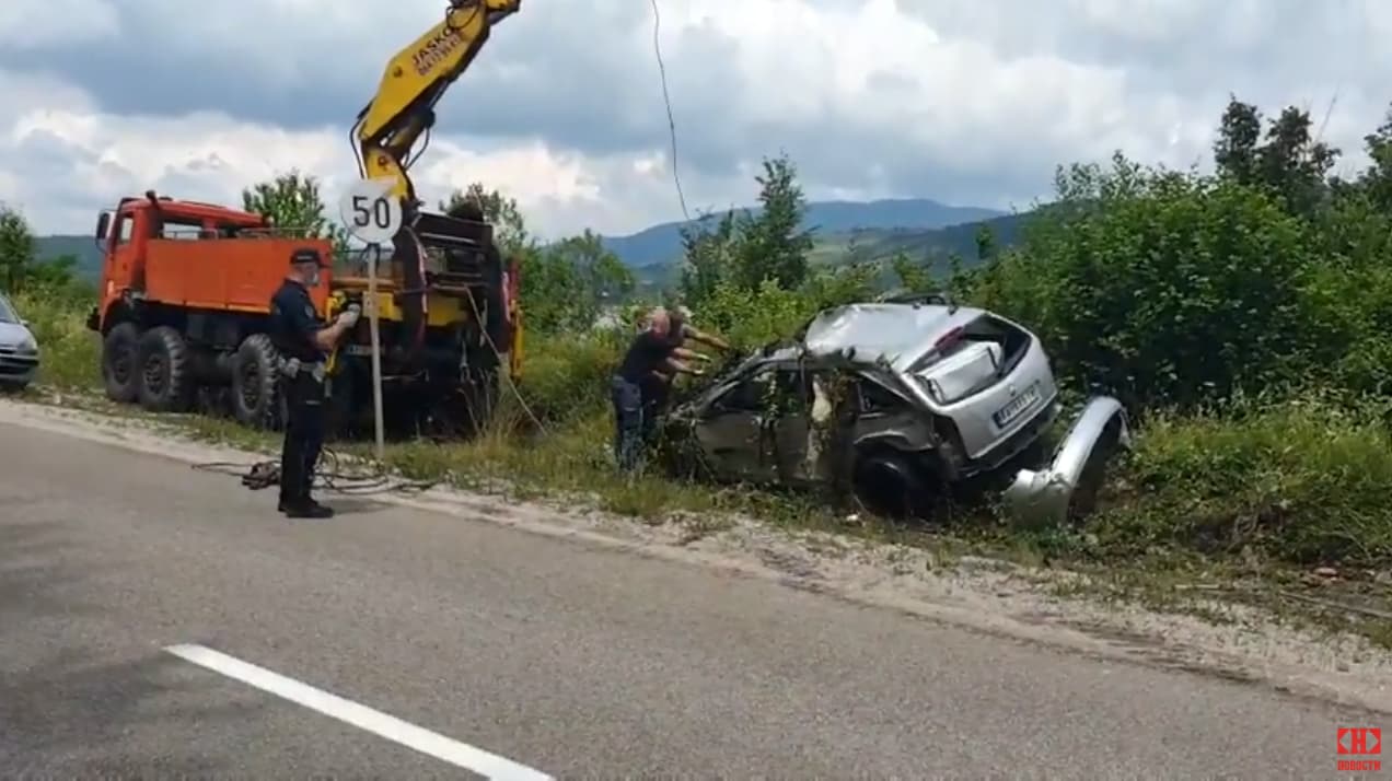 Automobil sleteo s puta u Zlatarsko jezero, poginuo zdravstveni radnik