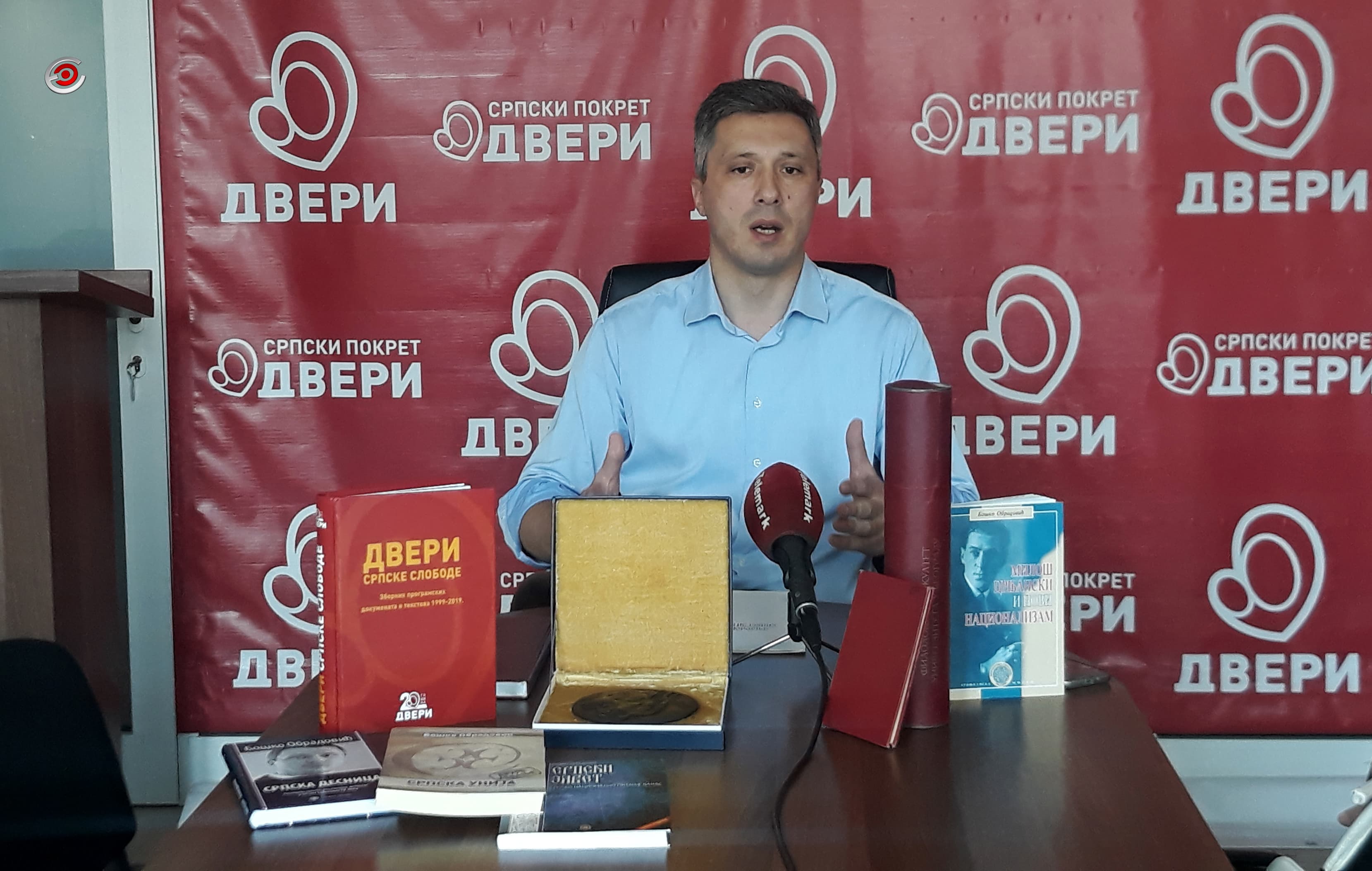 Boško Obradović: Vraćam se izdavaštvu i NVO sektoru