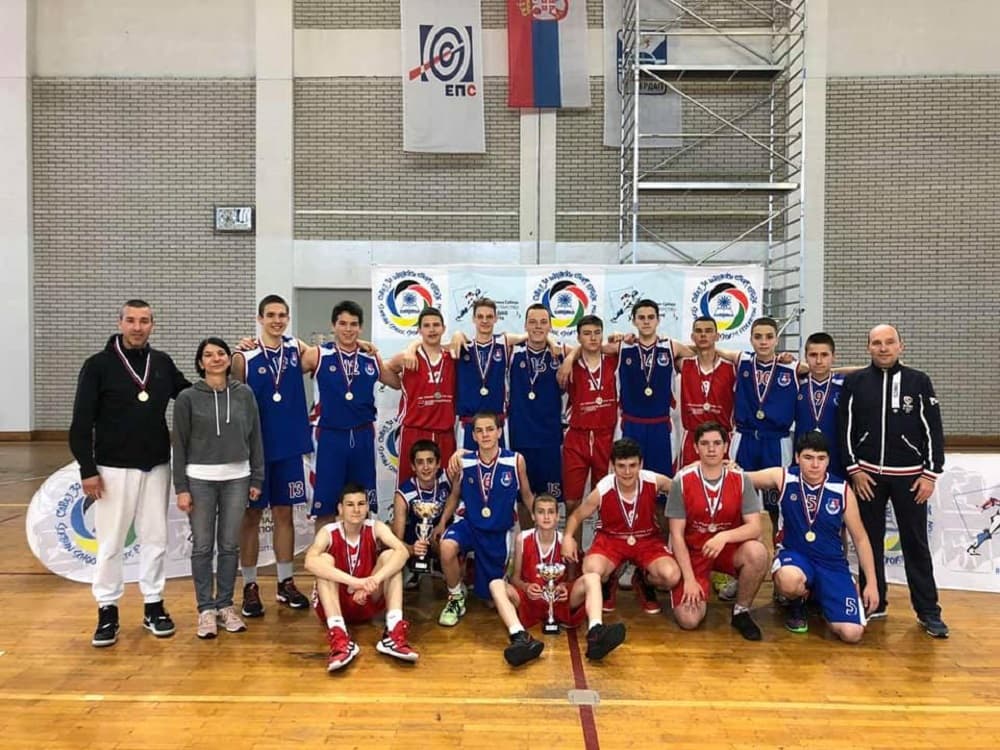 Košarkaška selekcija OŠ "Milica Pavlović" postala prvak Srbije