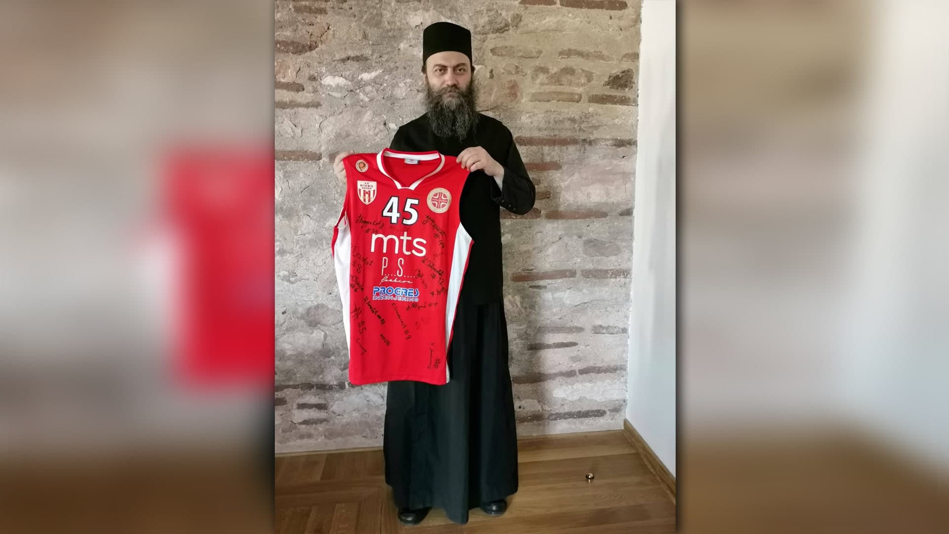 Iguman Hilandara arhimandrit Metodije: Tri godine sam trenirao u čačanskom Borcu