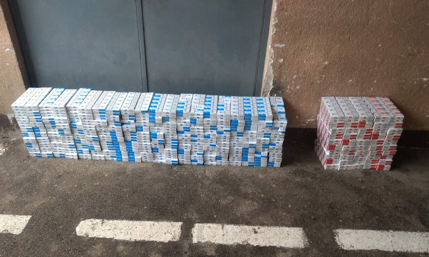 MUP: Hapšenje u  Kraljevu - zaplenjeno 2.500 paklica cigareta