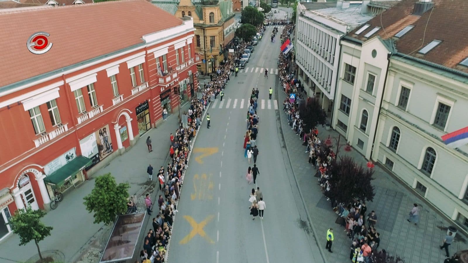 Svečani defile maturanata čačanske Gimnazije (VIDEO)
