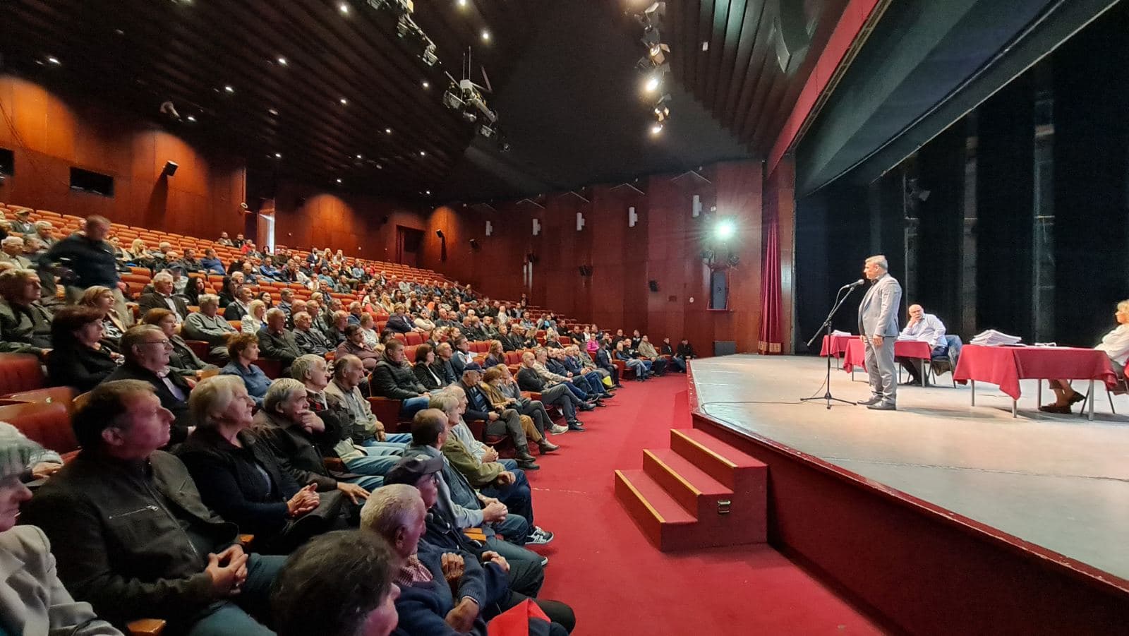 Potpisani ugovori o podsticajnim sredstvima za poljoprivredu sa 419 čačanskih proizvođača