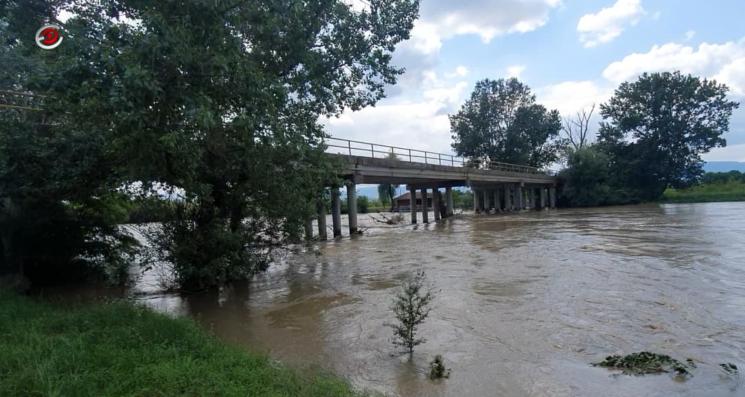 Vlada izdvojila novac za hitnu sanaciju mosta Mrčajevci - Slatina (VIDEO)
