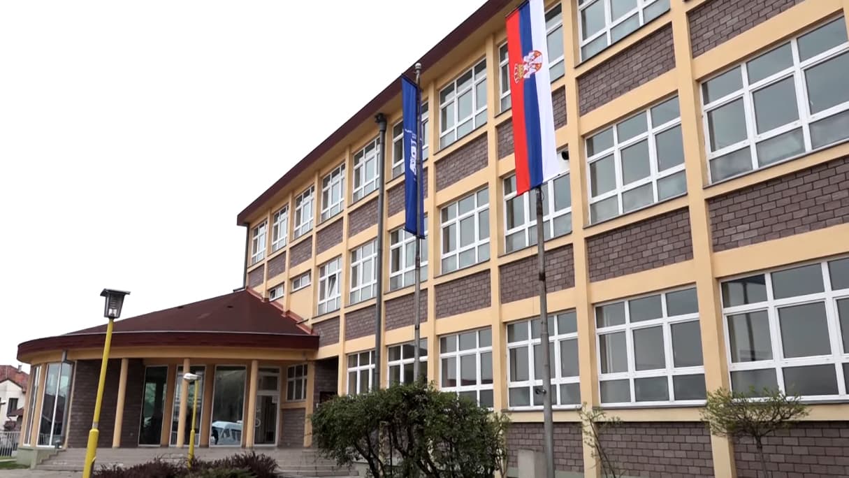Zaposleni u Prehrambeno-ugostiteljskoj školi Čačak: Stravičan pritisak i ucenjivanje od strane gradskih funkcionera