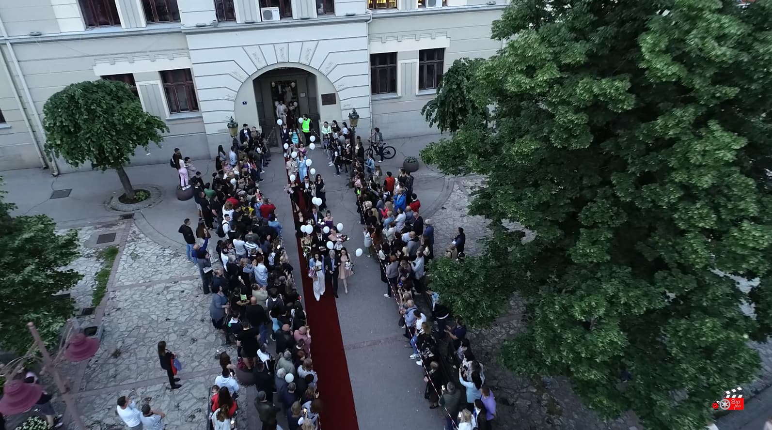 Svečani defile maturanata čačanske Gimnazije (VIDEO)