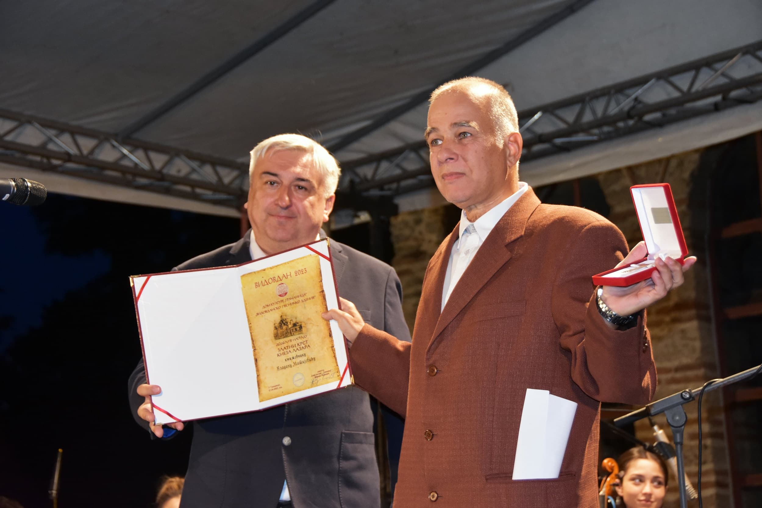 Beseda Vladana Matijevića nakon uručenja nagrade "Zlatni krst kneza Lazara"