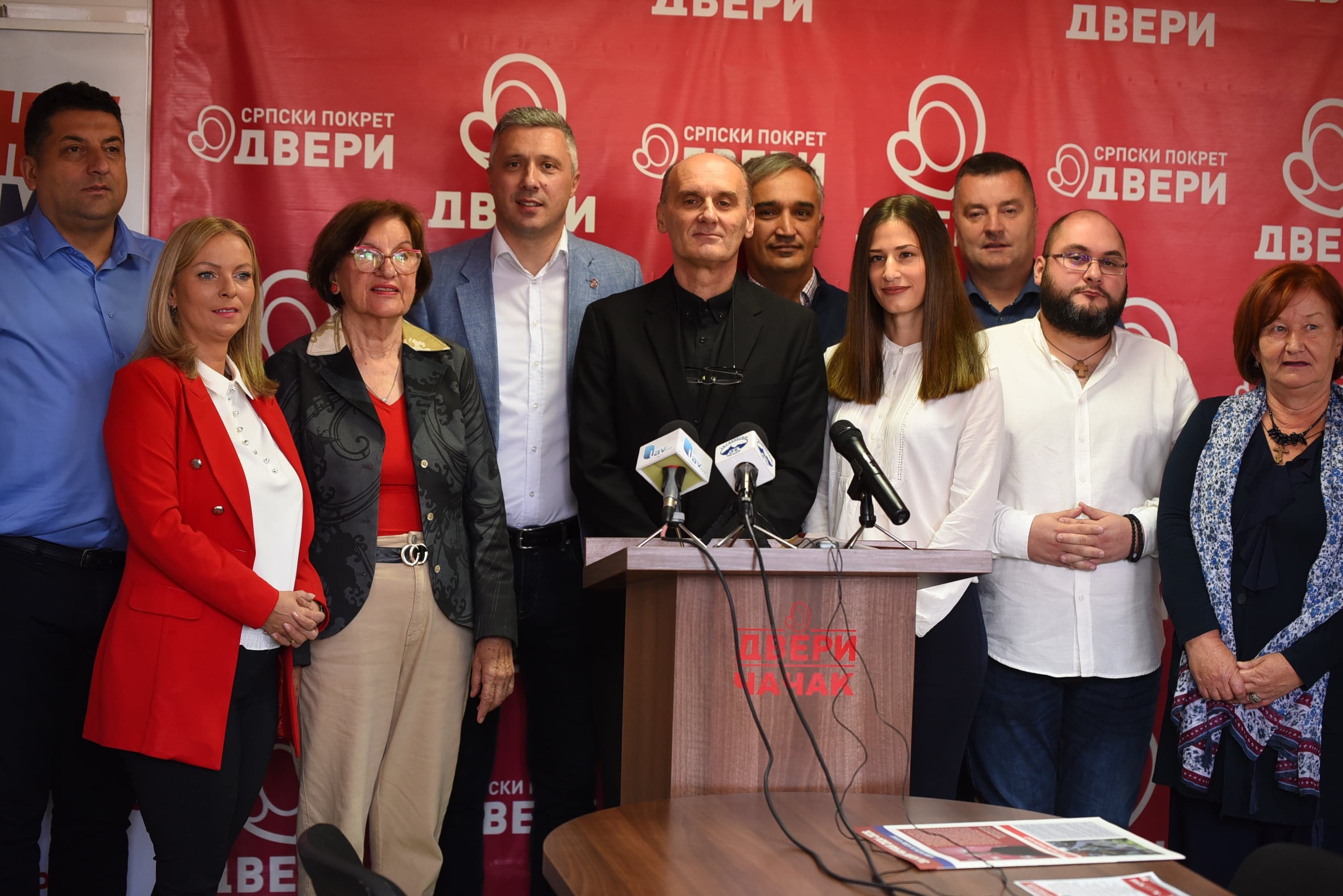 Dveri pripremile konkretne mere iz oblasti porodične i socijalne politike - Sve za porodicu