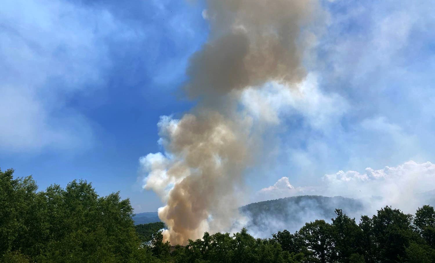 Inicijativa za Požegu: Potrebna hitna sednica Skupštine opštine Požega zbog požara na deponiji "Duboko"