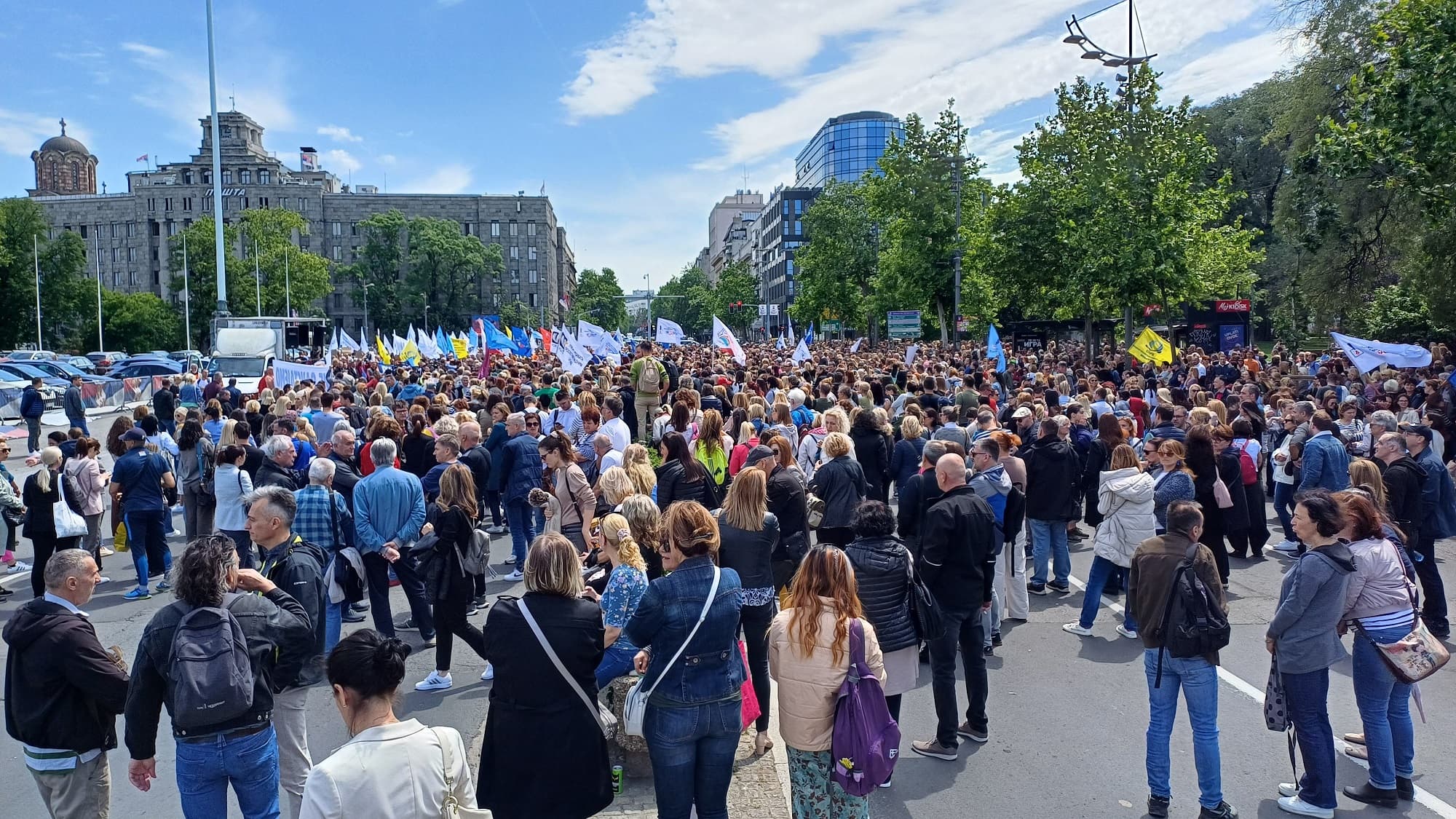 Najveći protestni skup zaposlenih u školstvu otkako je na vlasti koalicija SNS i SPS