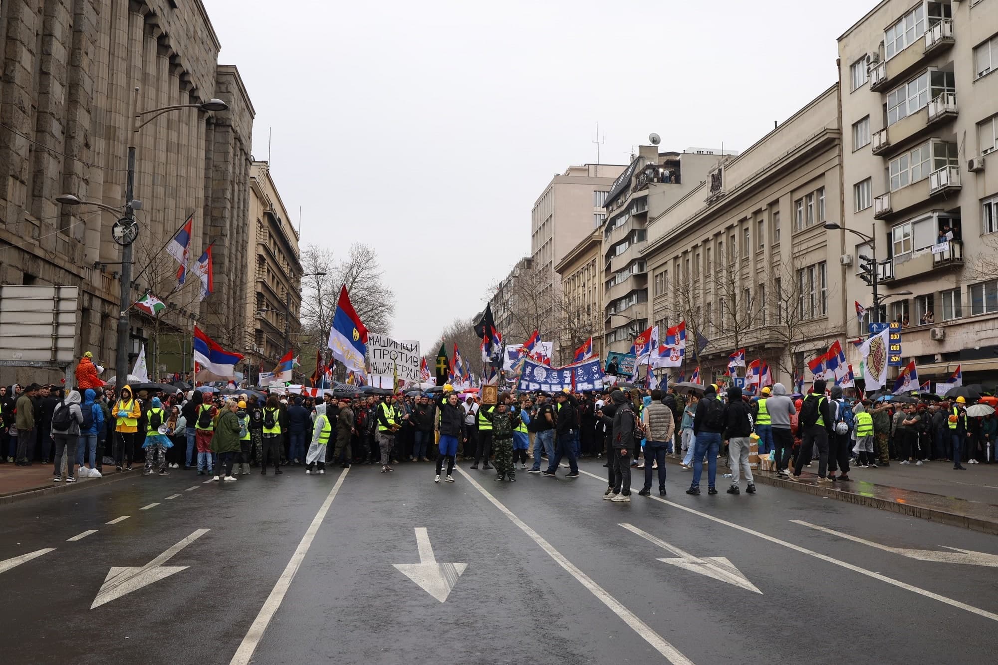 "Borba prelazi u sledeću fazu": Studenti pozvali na protest ispred Vlade Srbije 1. maja