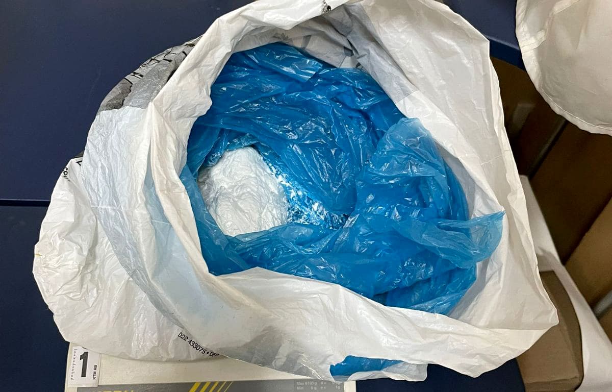 Uhapšeni Čačani zbog dilovanja narkotika