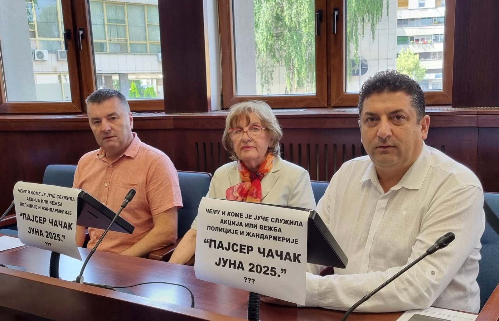 Dveri Čačak: Čemu i kome je juče služila akcija ili vežba policije "Pajser Čačak juna 2025"?