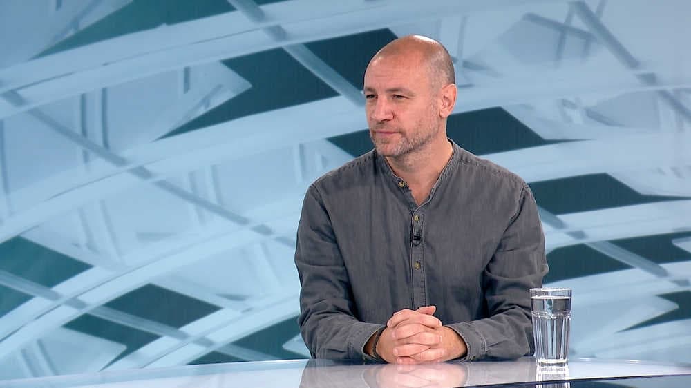 Vuk Cvijić: Bez ikakvog povoda policajac me poprskao nekim sredstvom, bio sam slep sat vremena