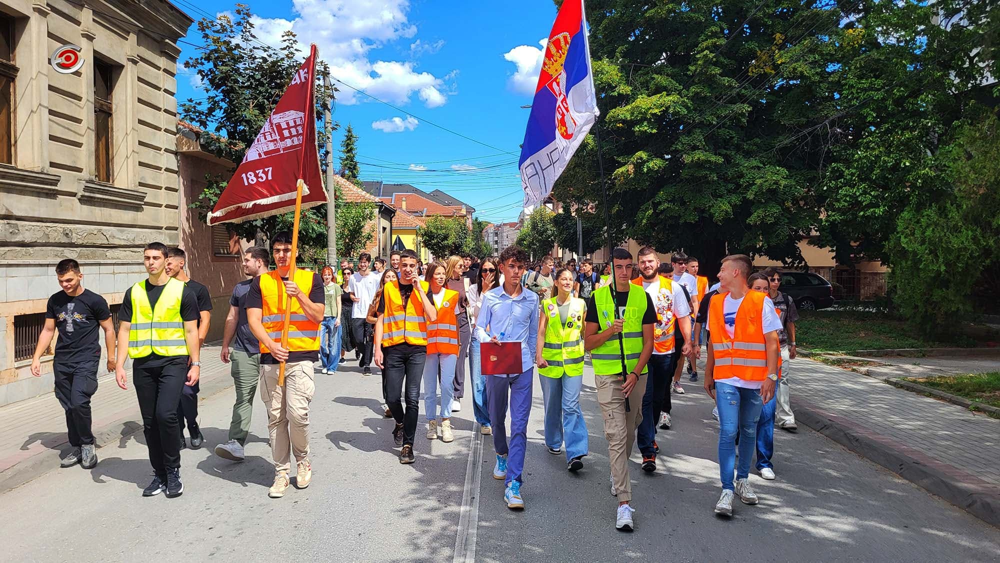 Zajednički protesti - "Srednjoškolci pamte" i "Kome zvono zvoni?" (VIDEO)
