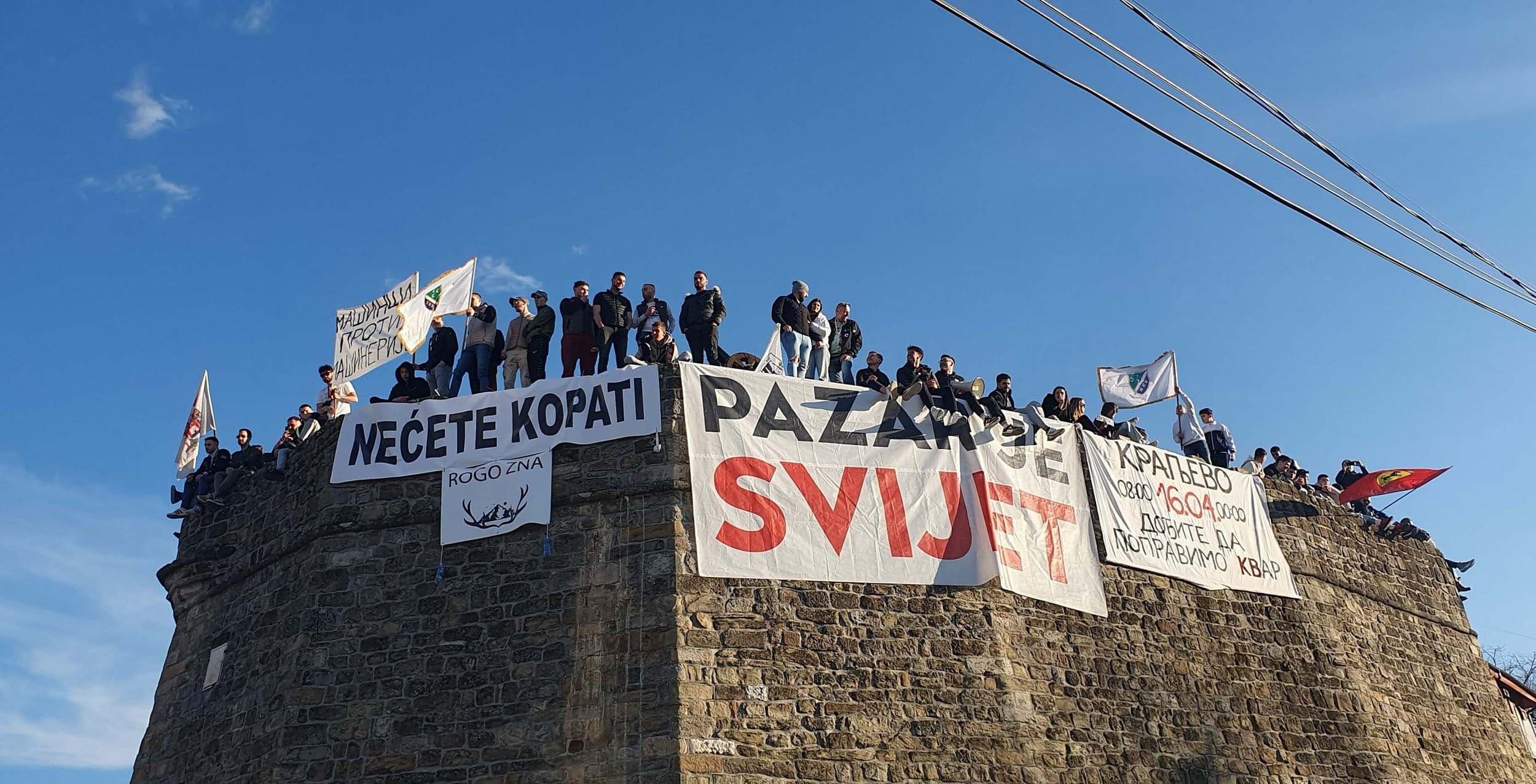 "16 dana za 16 žrtava": Studenti krenuli peške iz Novog Pazara na put od 340 kilometara do Novog Sada