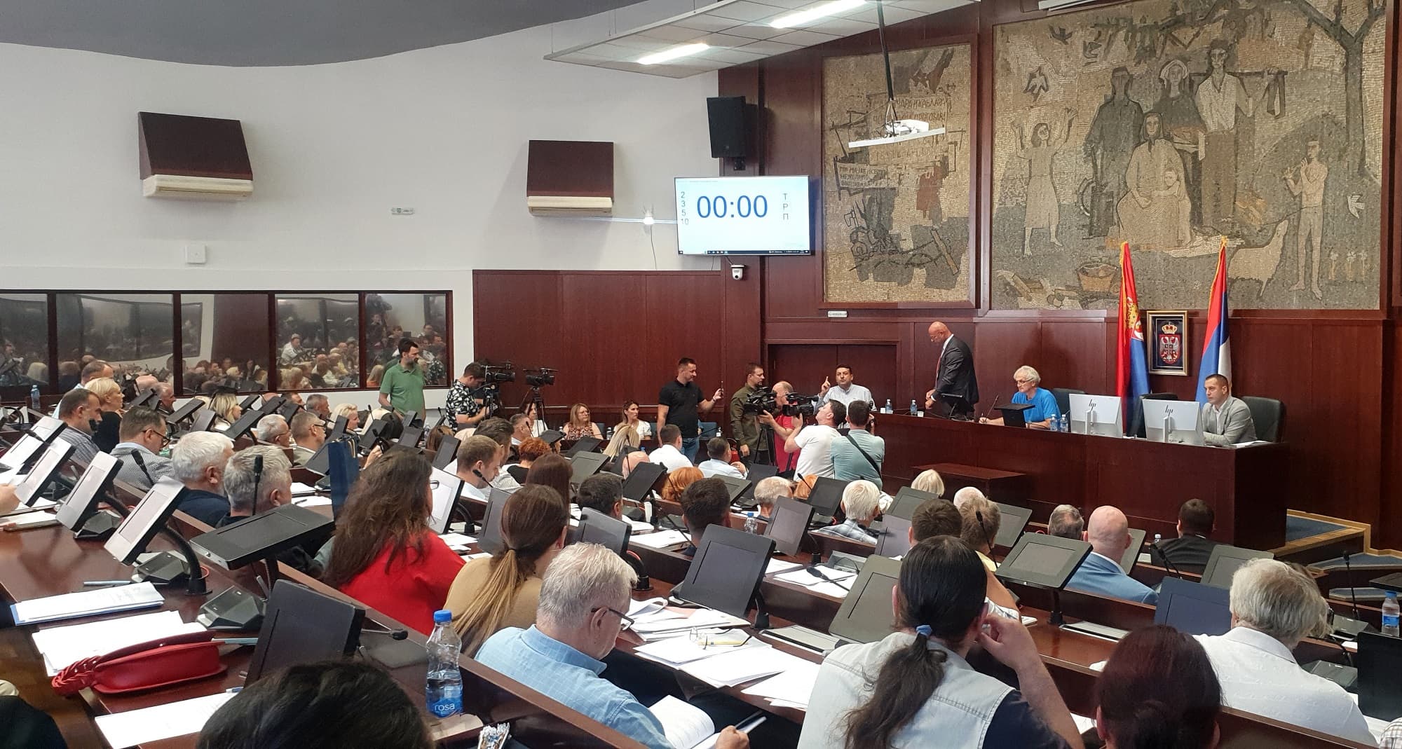 Nova odbornička grupa u Skupštini grada Čačka u neizmenjenom sastavu i sa istim predsednikom