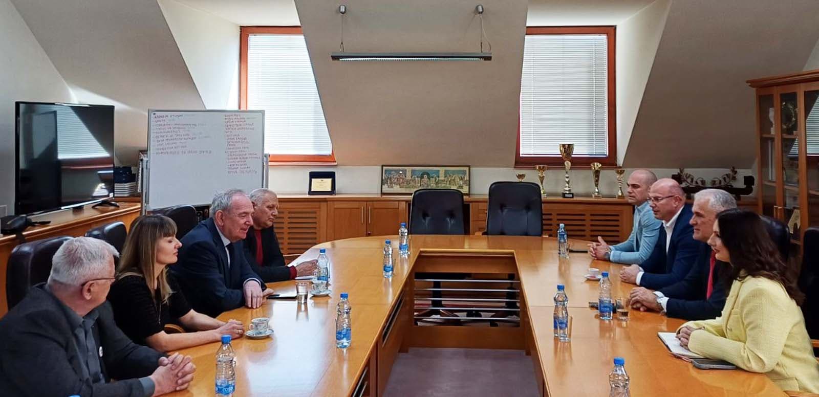 Predsednik Ruske stranke u Srbiji i lokalno rukovodstvo razgovarali o položaju ruske manjine u Čačku