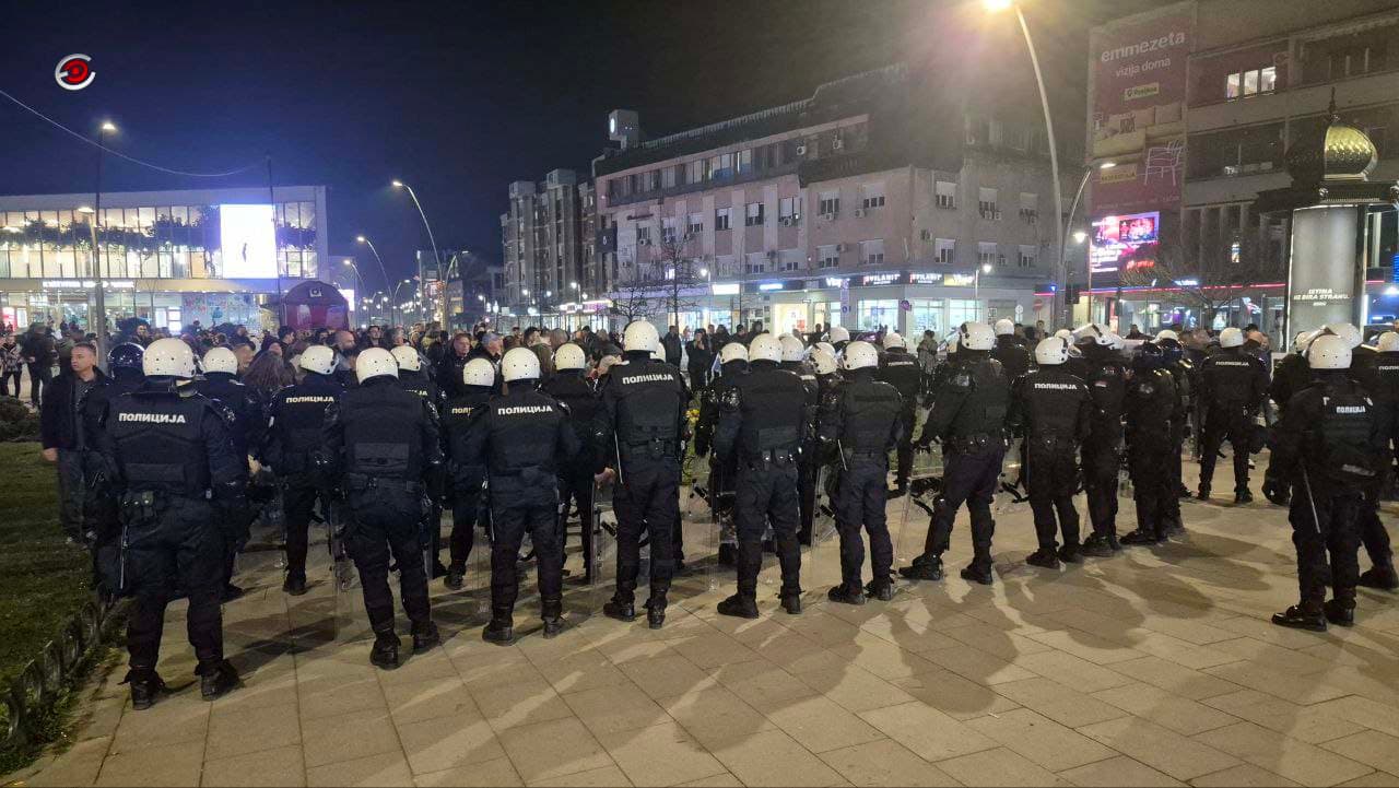 SRCE Čačak: Kordoni policije nisu simbol podrške već straha od naroda