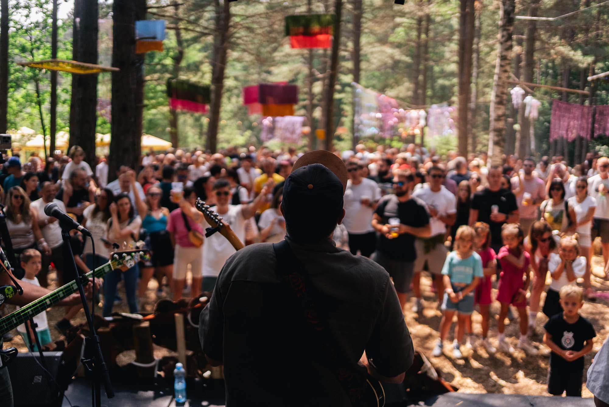 Počelo 11. izdanje Mountain Music Festa na Divčibarama: Trodnevni praznik muzike, umetnosti i prirode