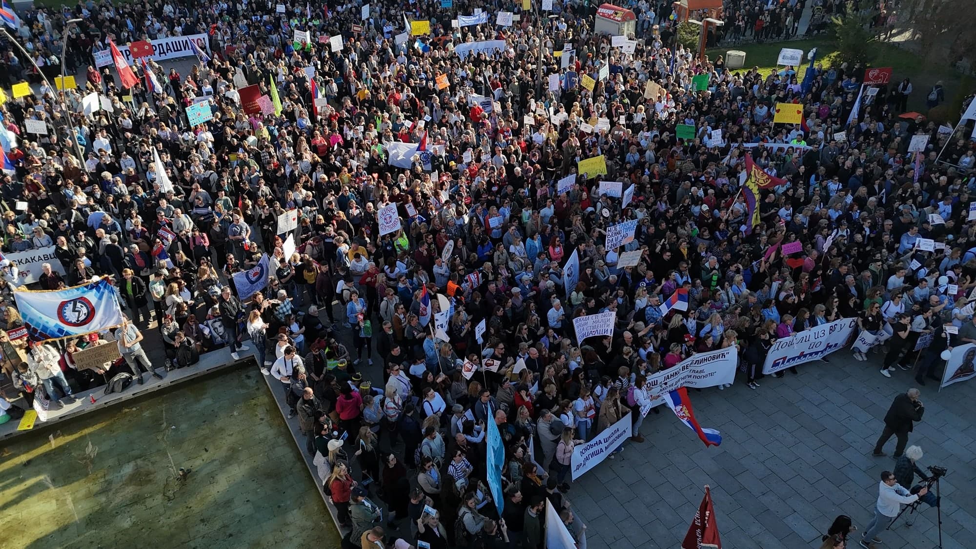 Sindikat obrazovanja Čačak: Mladost Srbije proglasila pobedu - osvanulo je prvo jutro u slobodi