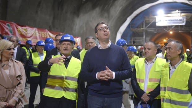 Vučić na Koridoru 11: Pre kraja godine završetak autoputa Obrenovac - Čačak