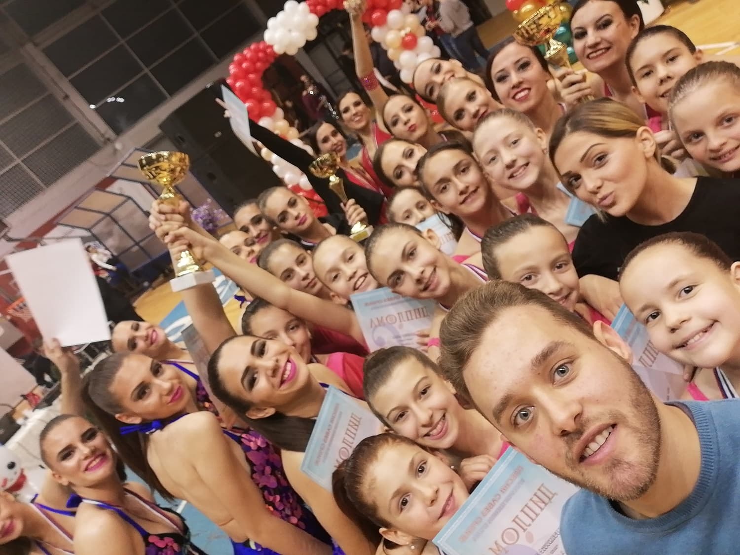 Dominacija čačanskih sportskih plesača (FOTO)