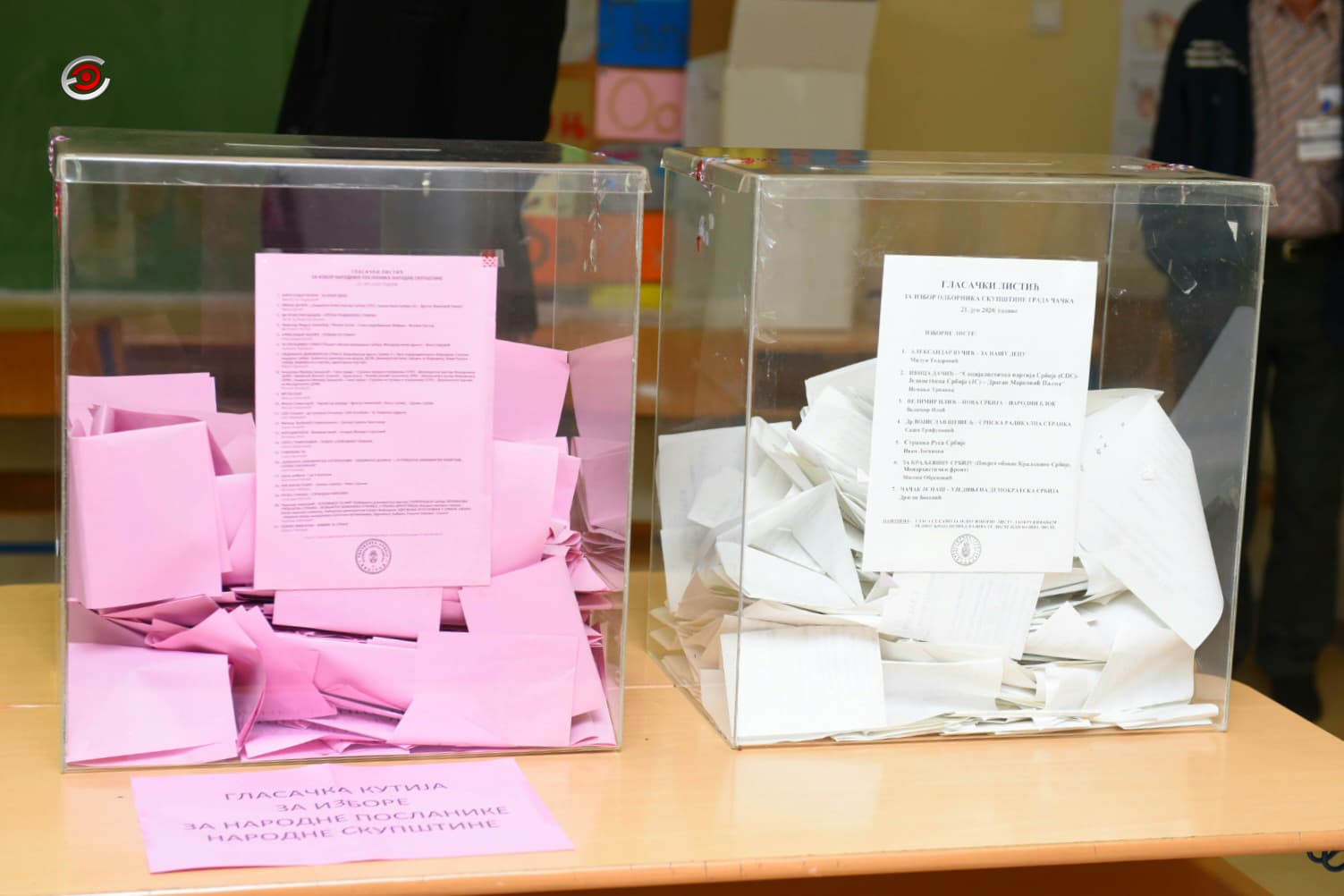 IPSOS I CESID: Izlaznost do 14 časova 26,4 odsto