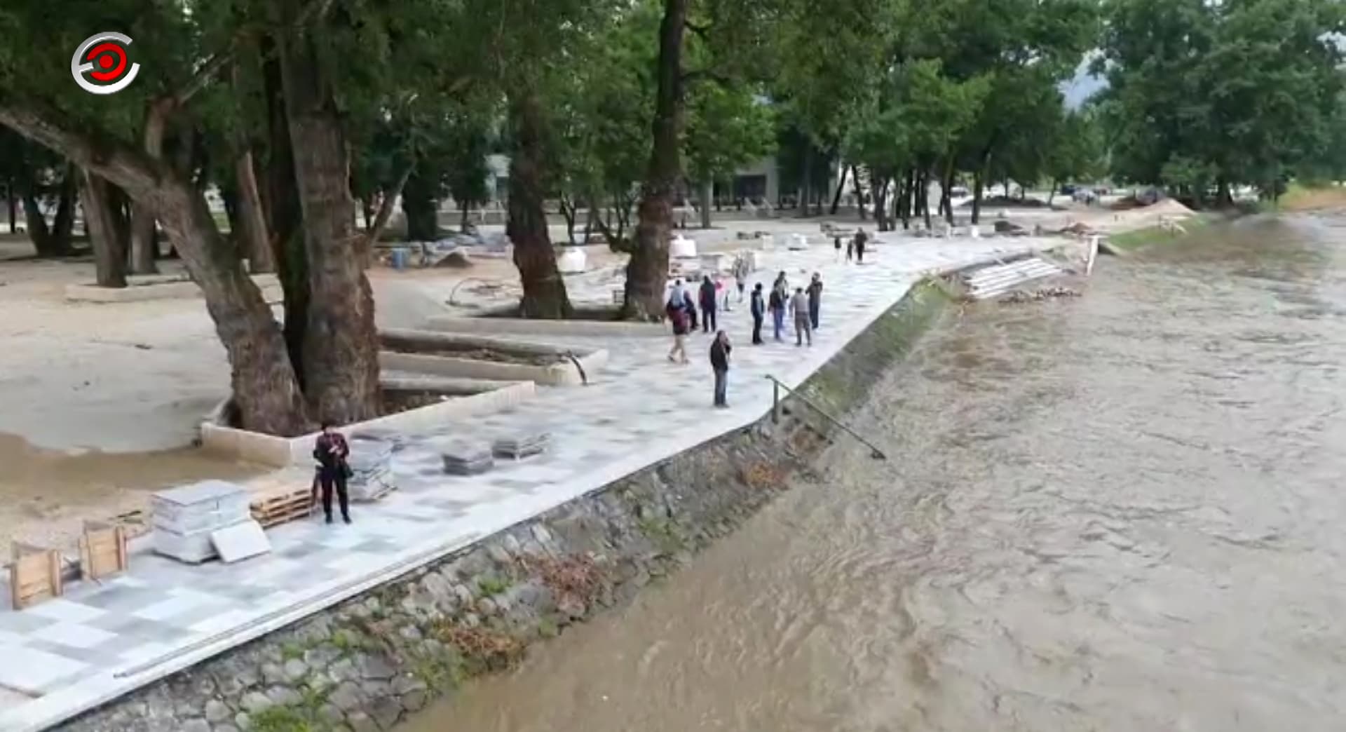 Čačak, jun 2020: Odbrana grada od još jednog poplavnog talasa (VIDEO)