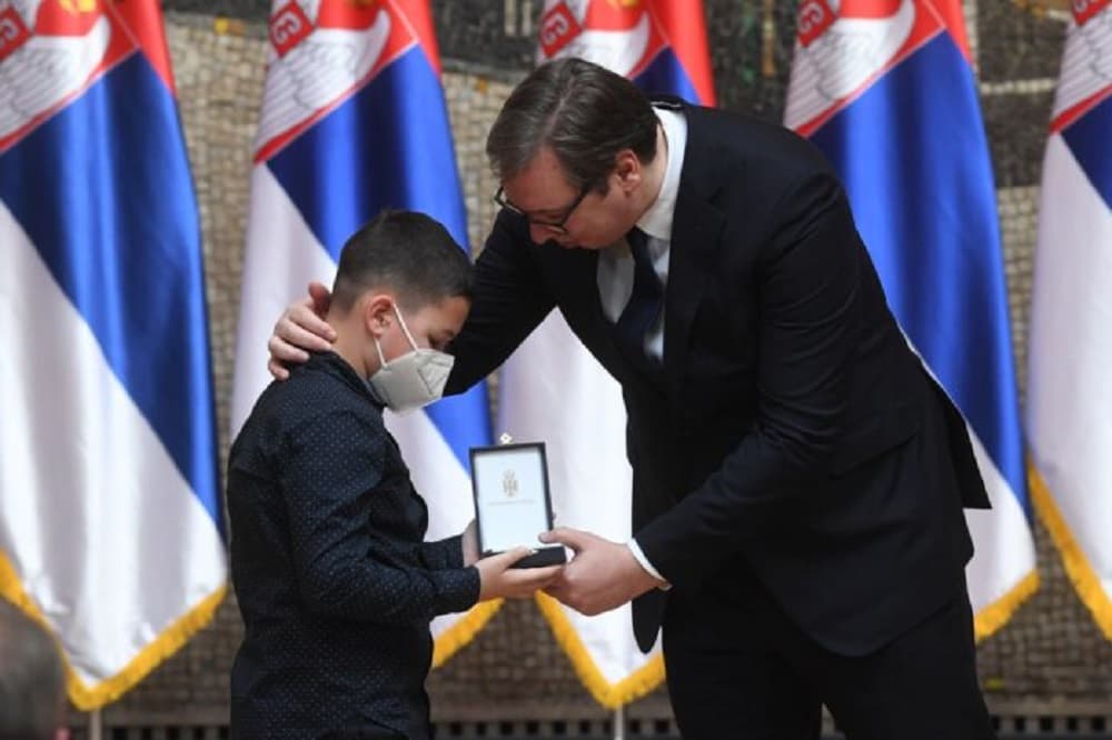 Uroš Blagojević primio odlikovanje za pokojnog oca Slobodana