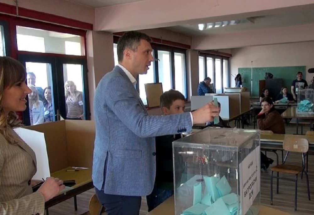Obradović: Na referendumu prva prilika da porazimo vlast, zaokružite "ne"