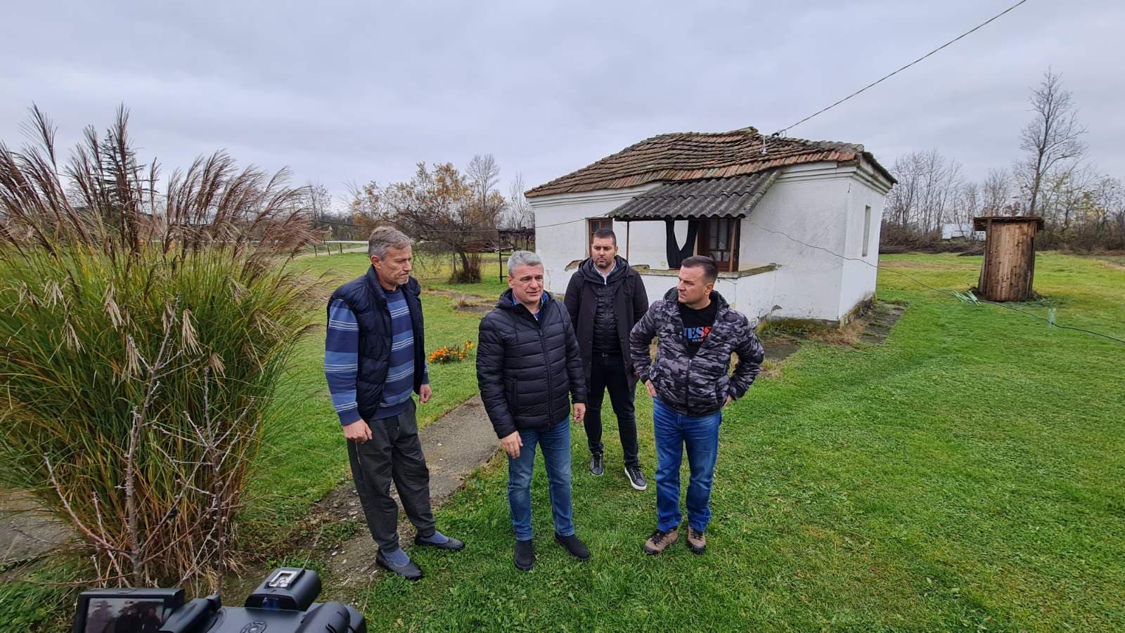 Novi asfalt za meštane Goričana i nova kuća za Dejana Pajovića