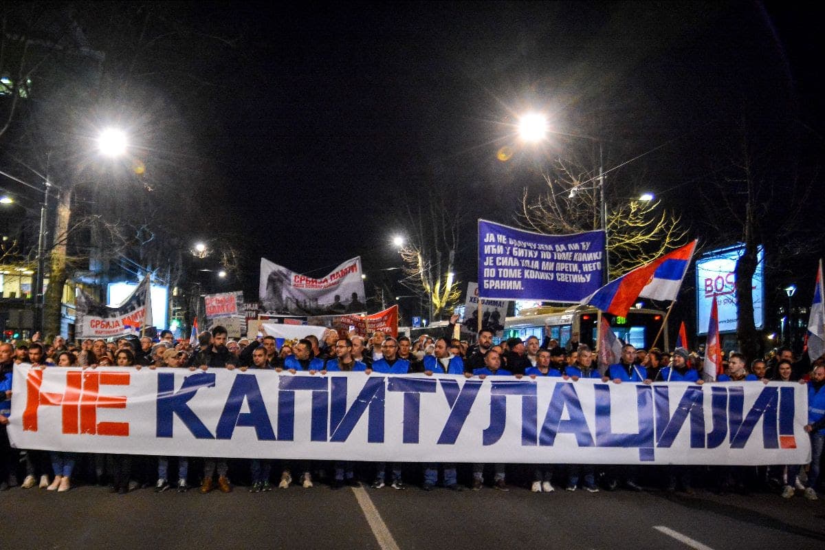 Poruka sa protestnog mitinga u Beogradu: Vučiću, ne damo Kosovo i Metohiju