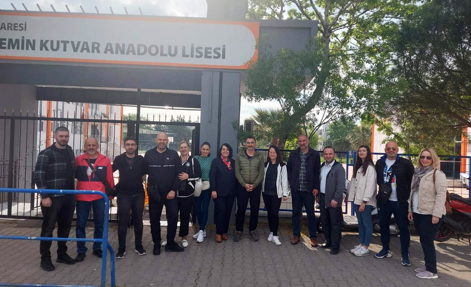 Čačanski prosvetni radnici u poseti školi u Turskoj