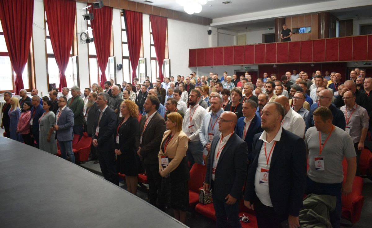 Tri poruke: za vlast, opoziciju i narod - Govor Boška Obradovića nakon reizbora za predsednika Srpskog pokreta Dveri
