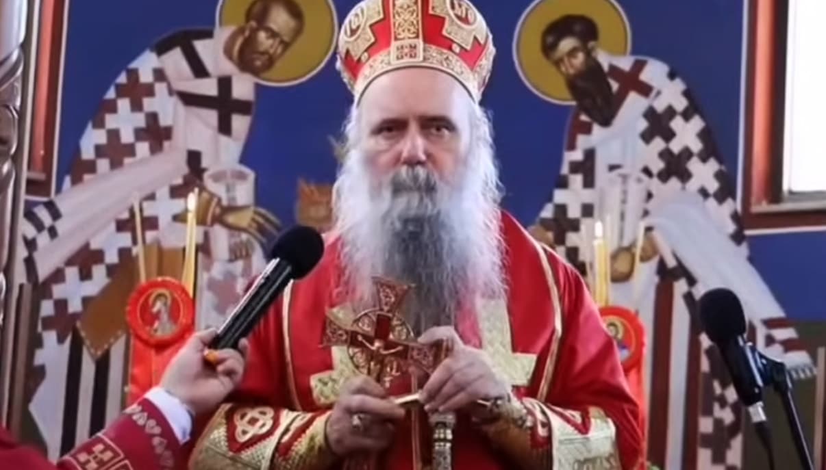 Mitropolit Fotije: Šta će nam pare ako nam unište zemlju i narod (VIDEO)