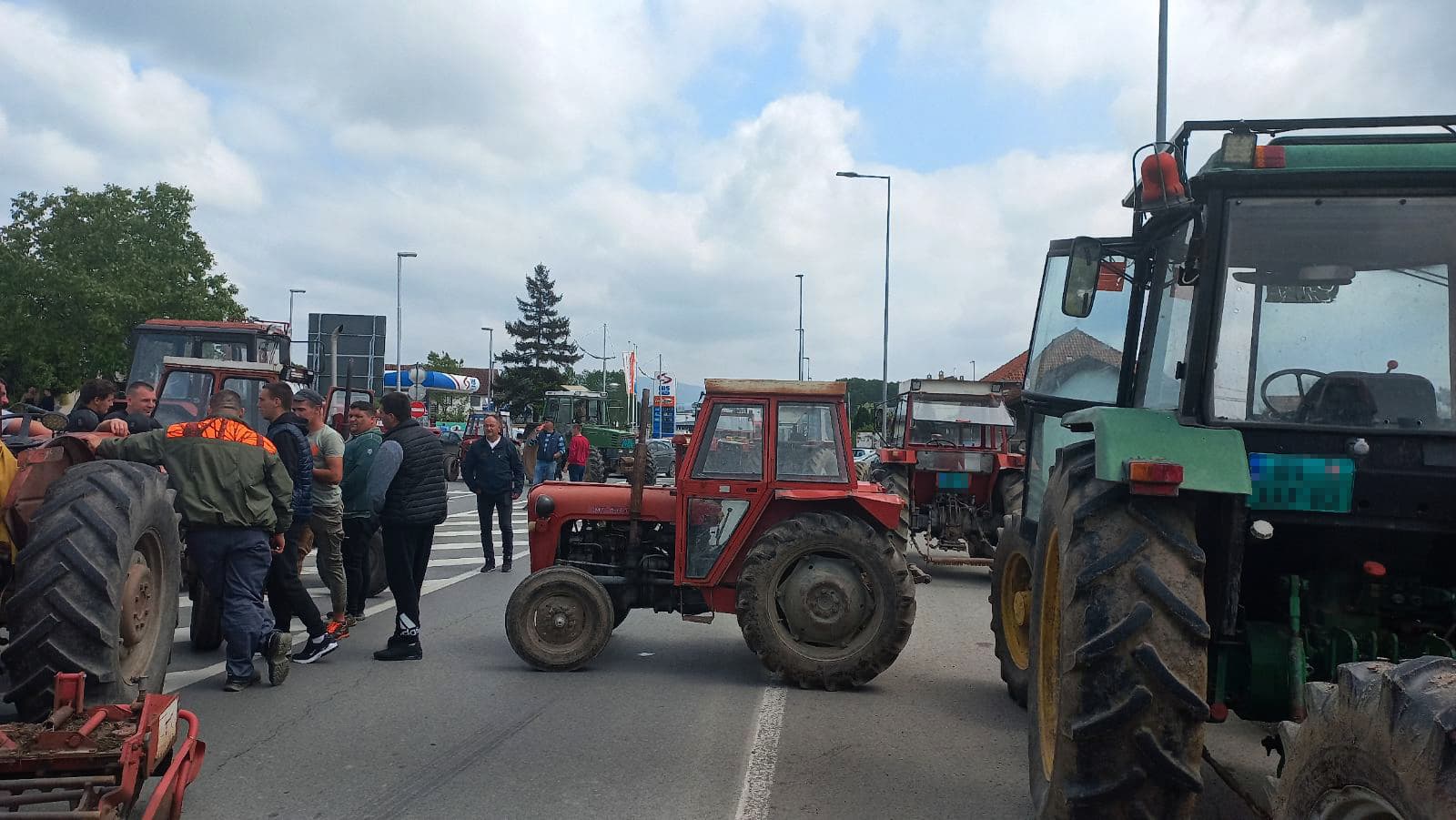 Poljoprivrednici odbili predlog Ministarstva da se smanji subvencija, pozvali na opšti protest 1. novembra