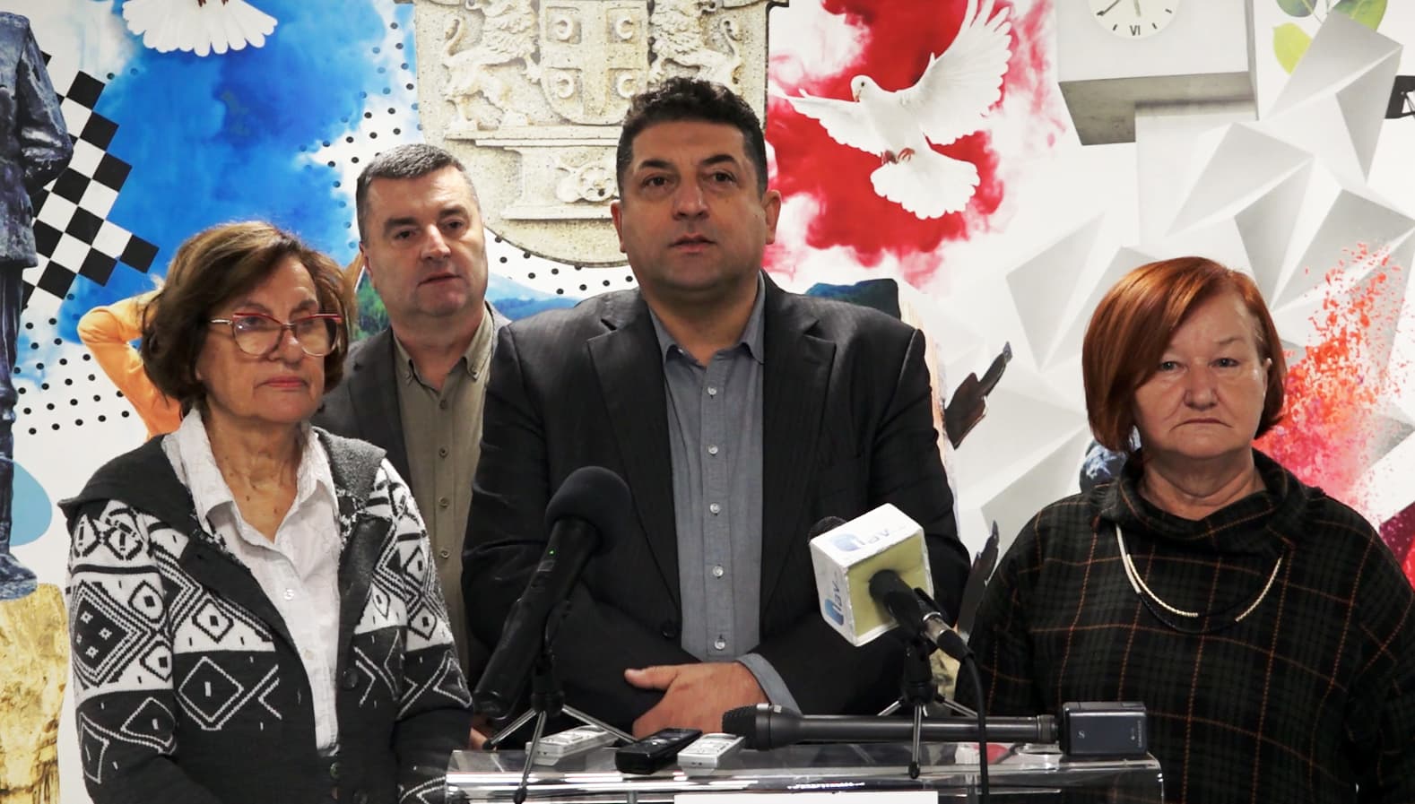 Bratislav Simović: Vaistinu pade!