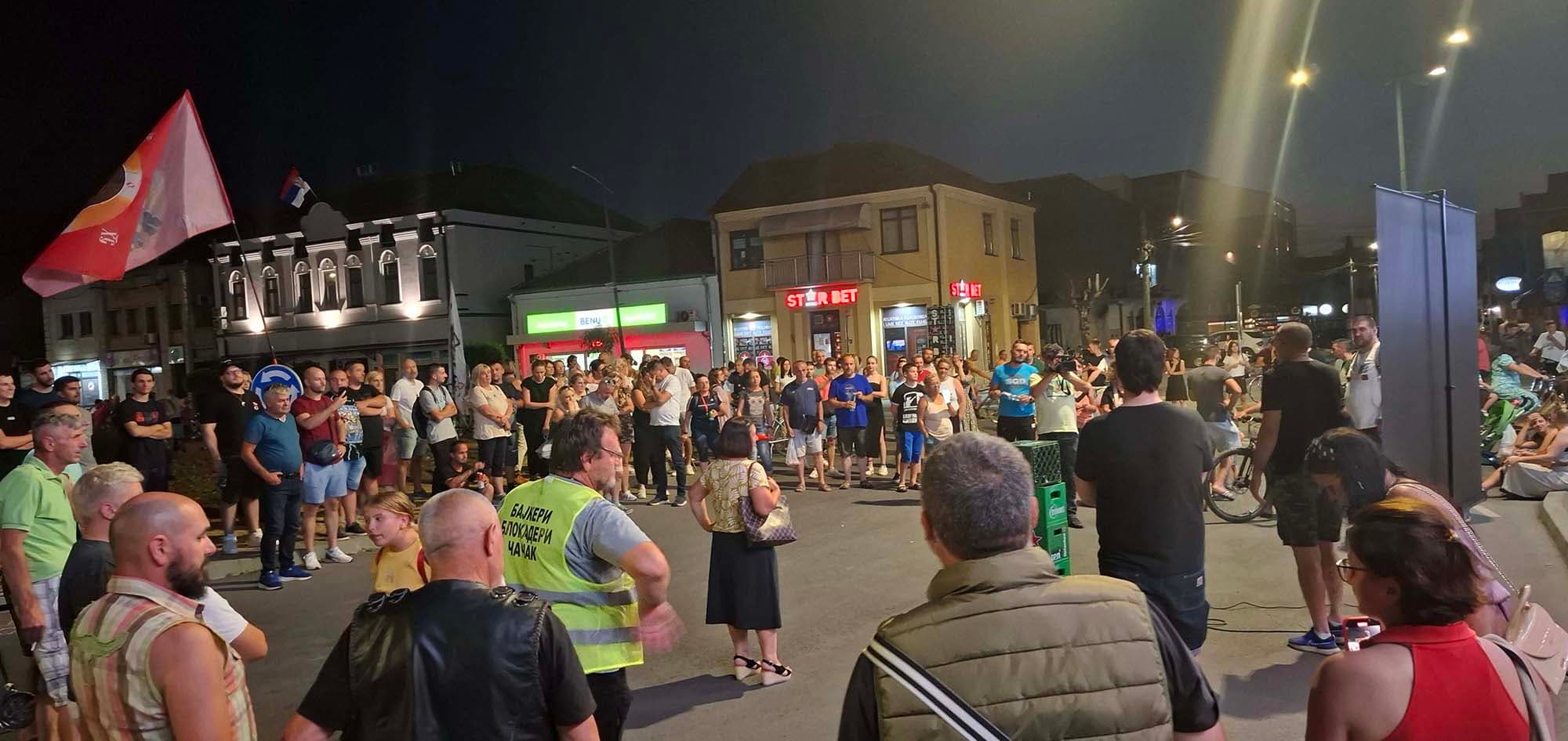 Zbor građana izglasao: Blokada auto-puta u Pakovraću