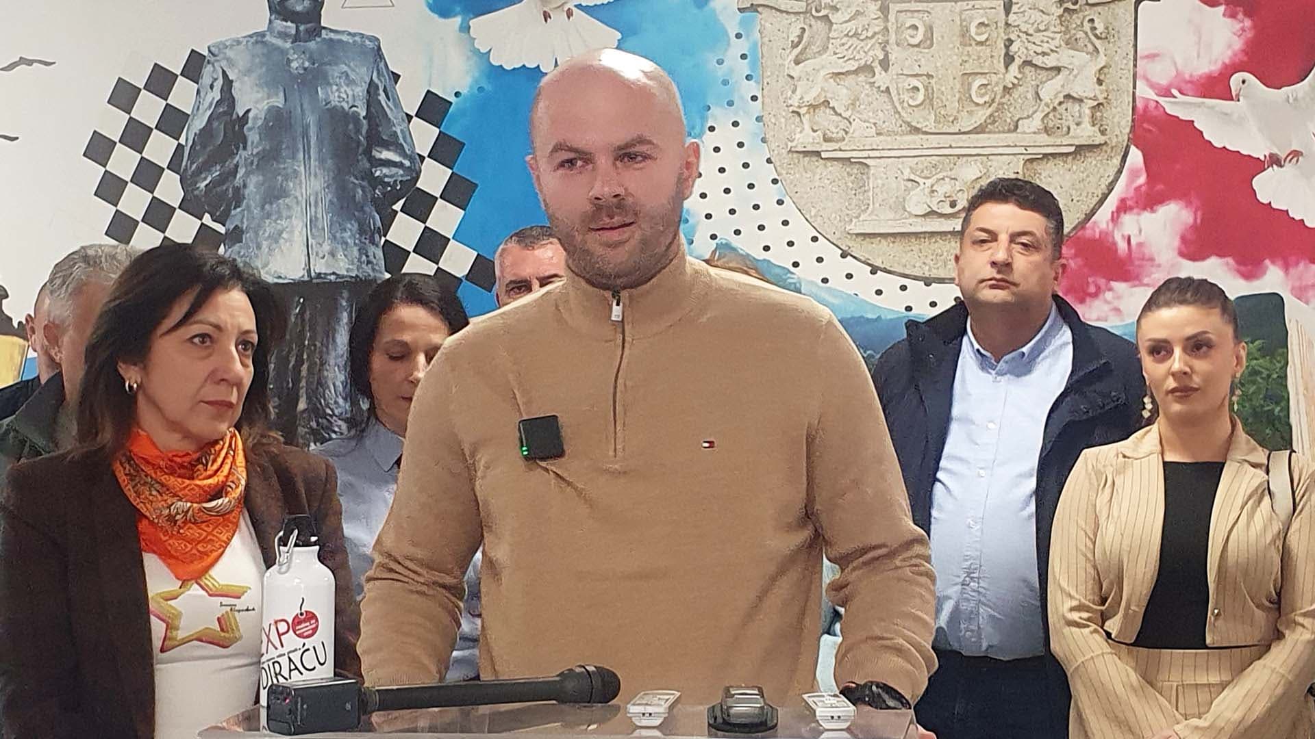 Poruka Jelesijevića građanima Čačka: Recite NE ucenama i pritiscima, vaša sloboda i dostojanstvo nisu na prodaju