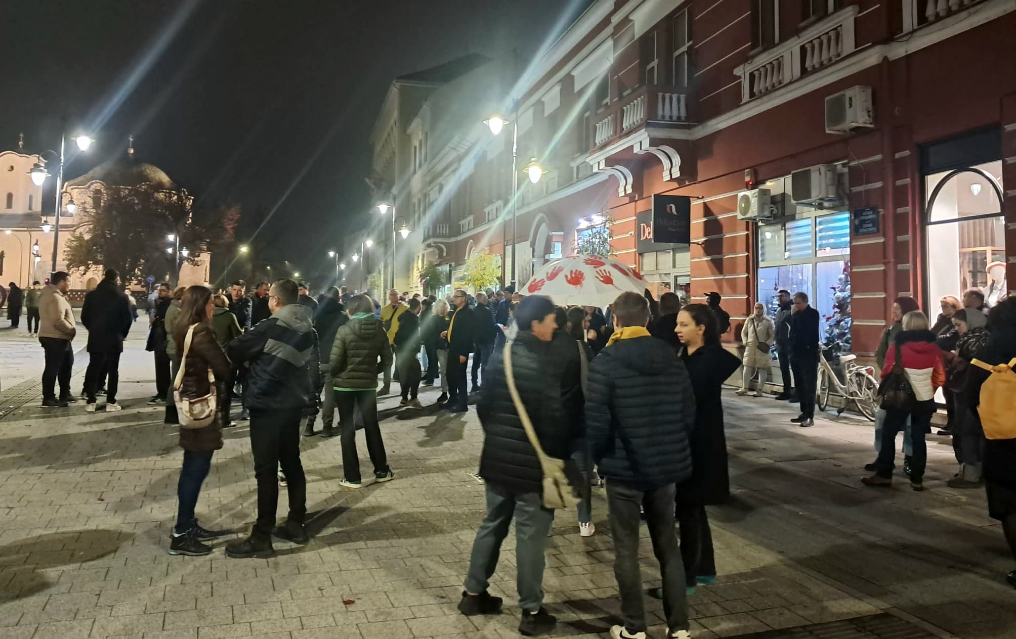 Podrška iz Čačka za sveštenika Dalibora i episkopa Justina, studenti traže istragu povodom više slučajeva napada i smrti kolege iz Kragujevca