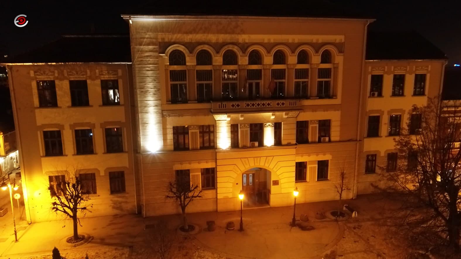 Gimnazija u Čačku pod pritiskom: Maturanti i profesori poručili da brane autonomiju i tradiciju škole